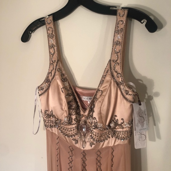 Sue Wong blush beaded cocktail dress - Picture 6 of 10